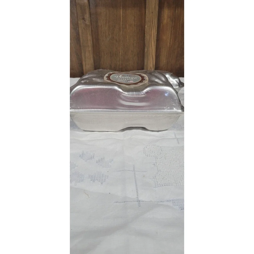 Nordic Ware bunny rabbit